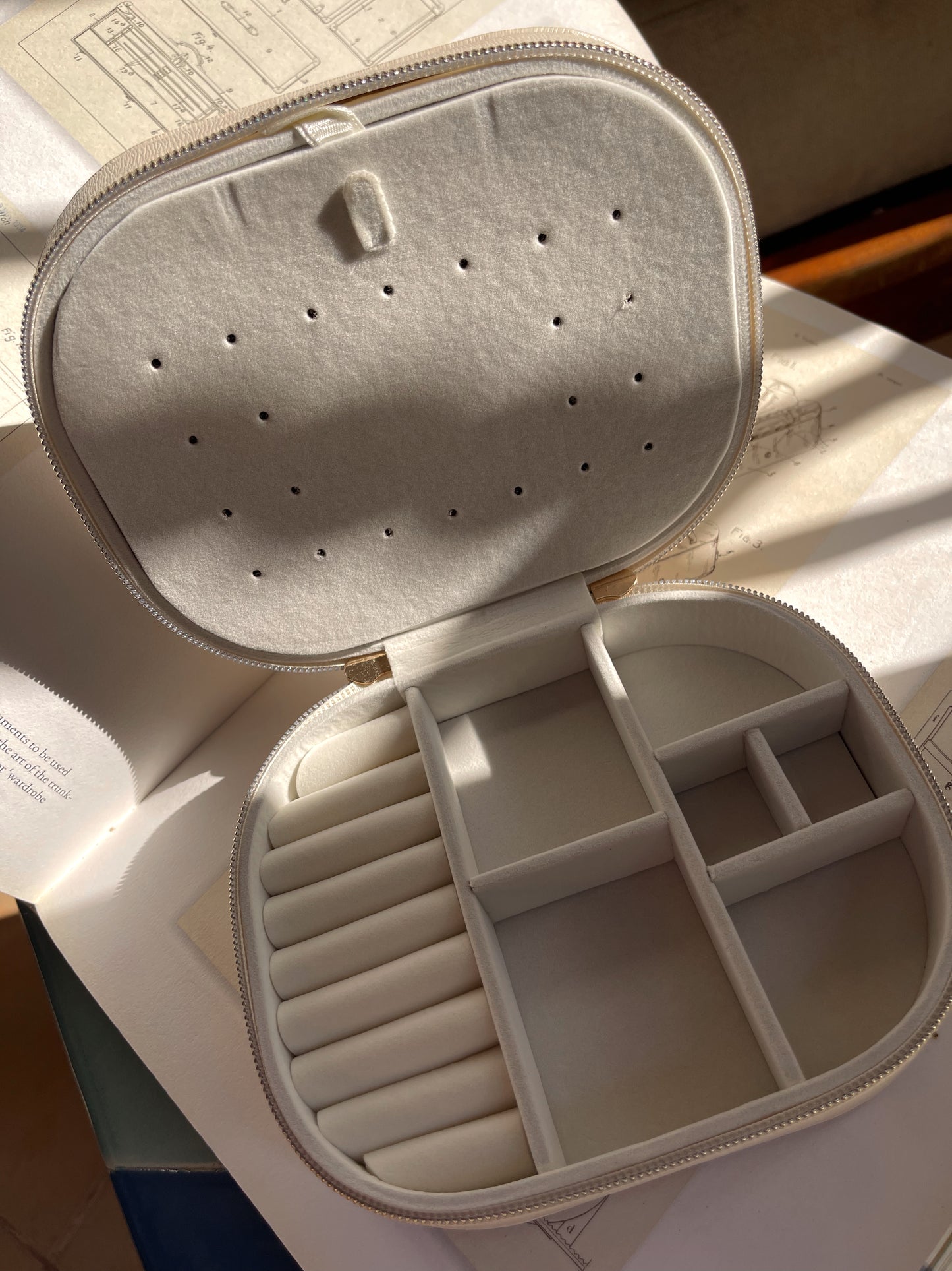 Leather Travel Jewelry Box — Beige